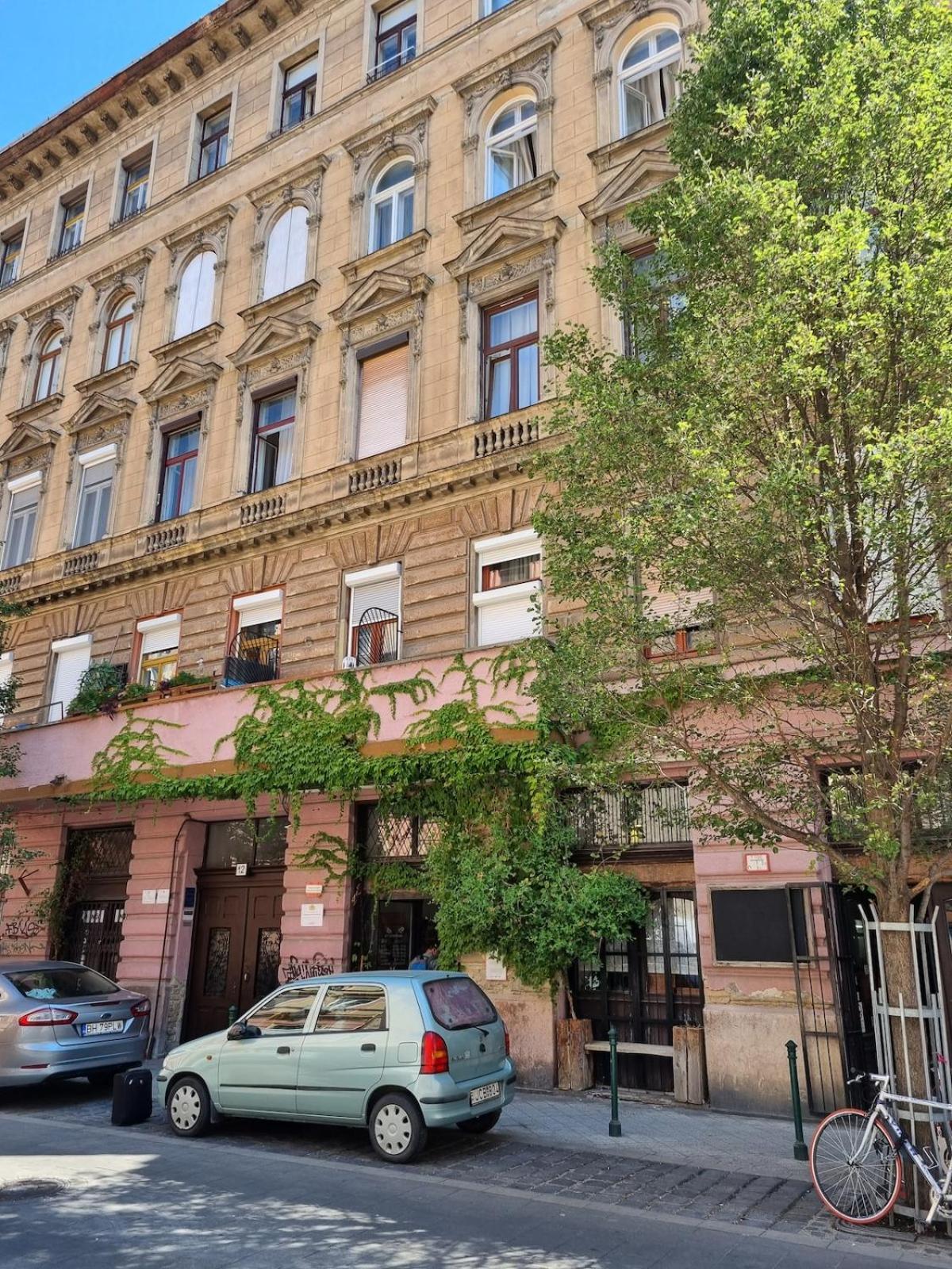 Up-art Center, Palace District Budapest