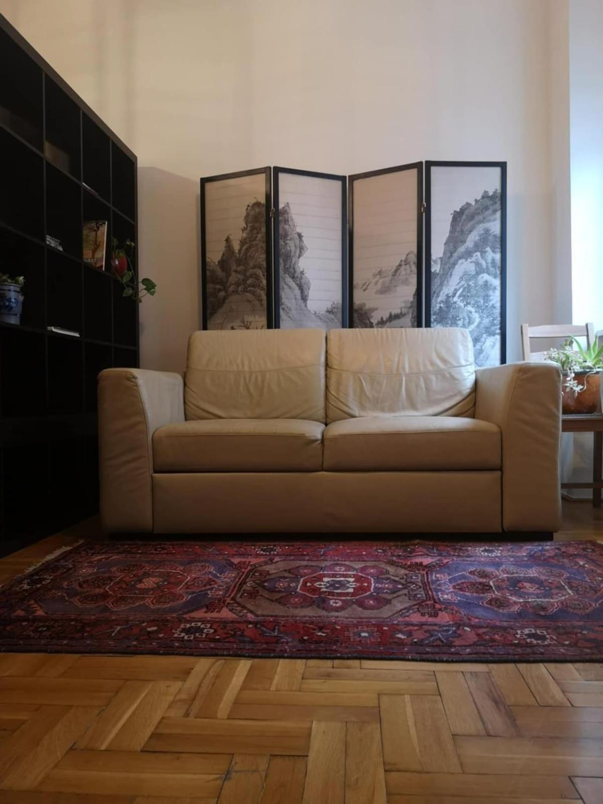 Up-art Center, Palace District Apartment *